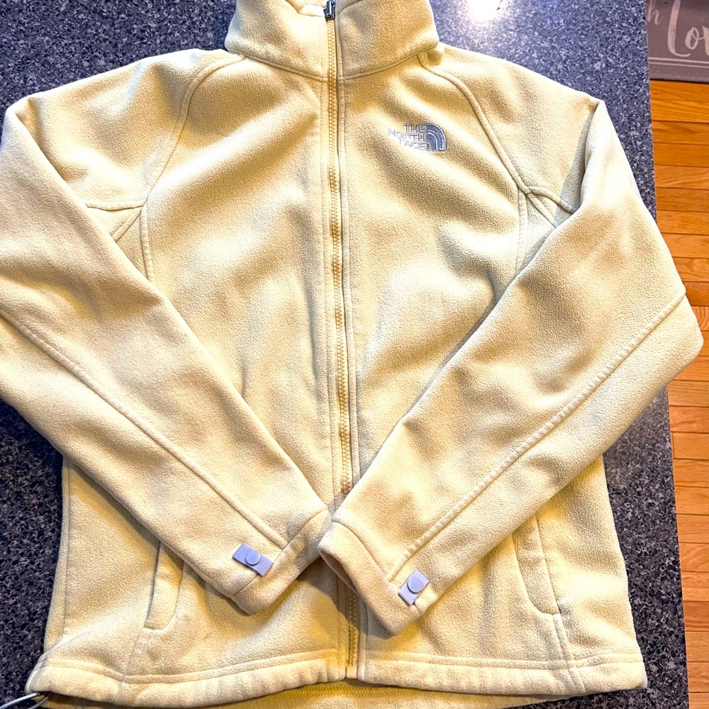 Women North’ Face jacket